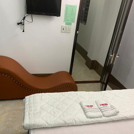 โรงแรมฮั่นฟาด 9 - Hostel Hanh Phat 9 Can Tho Buitenkant foto