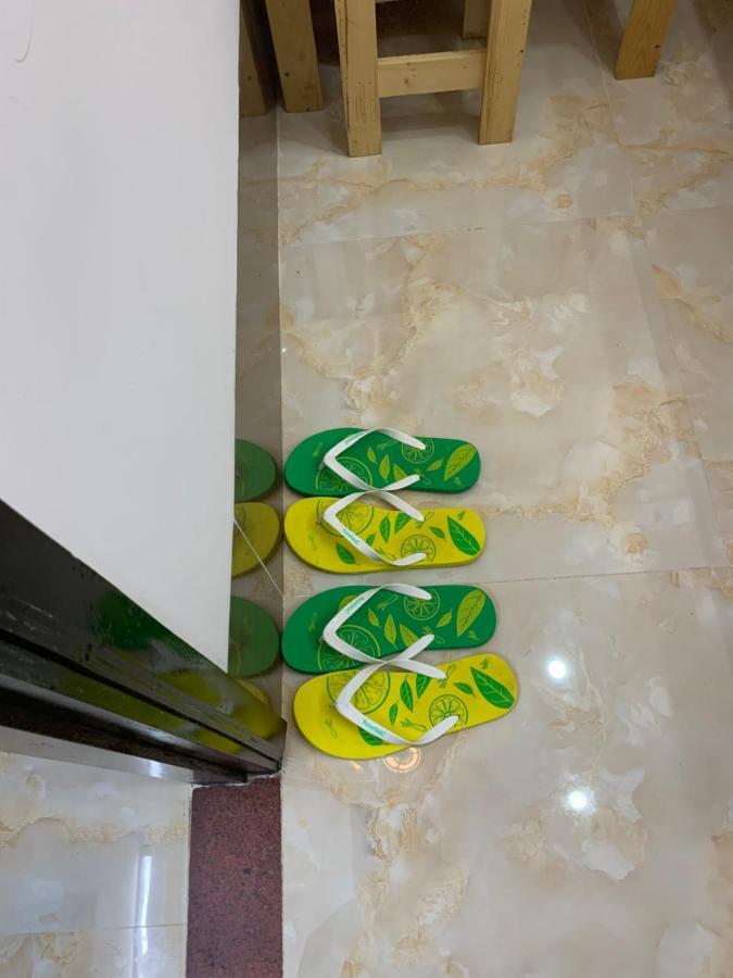 โรงแรมฮั่นฟาด 9 - Hostel Hanh Phat 9 Can Tho Buitenkant foto